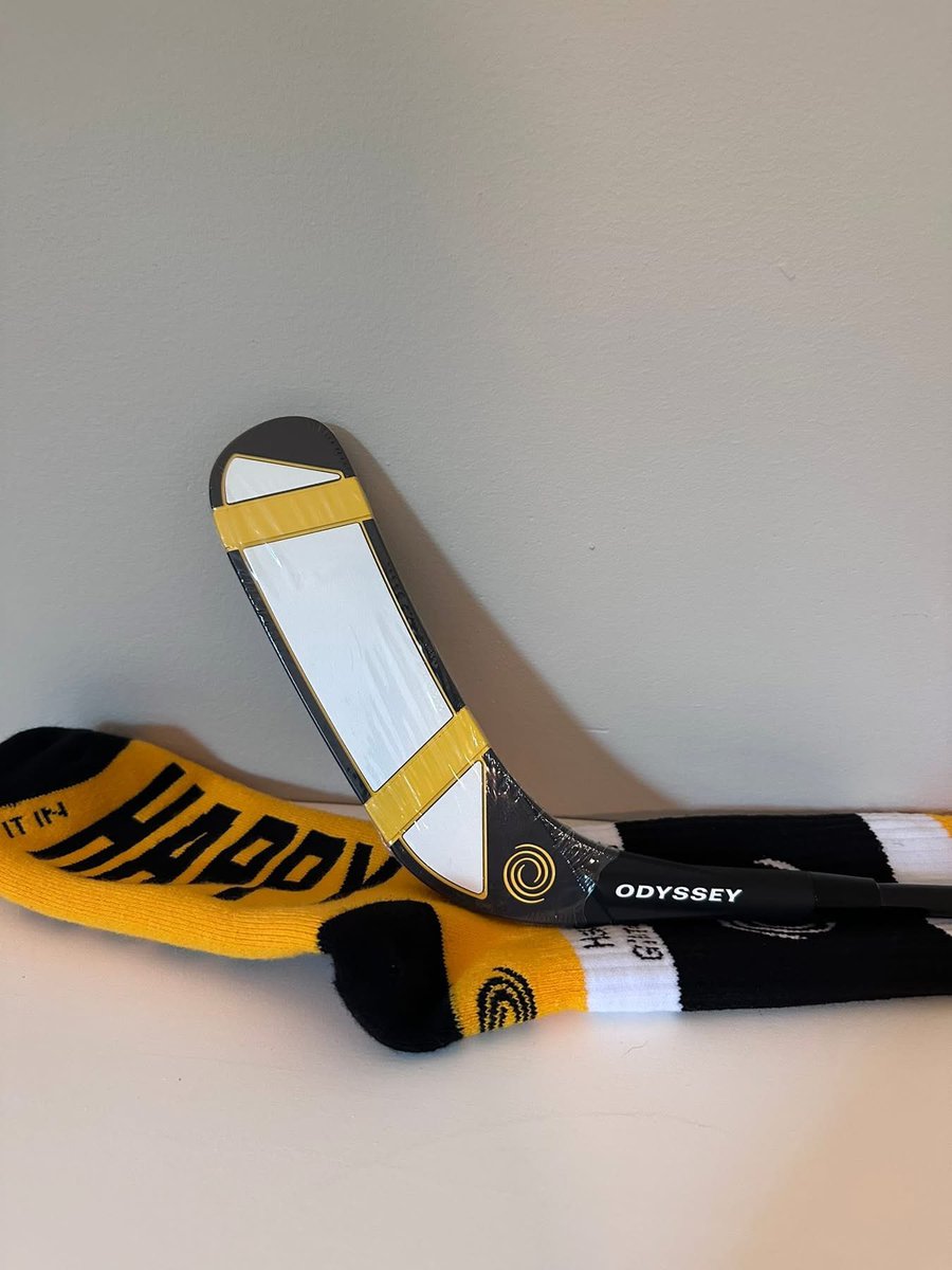 JTLOnTheMic's tweet image. The Happy Gilmore 2 Odyssey putter is cool. Don’t let your friends tell you it’s not.