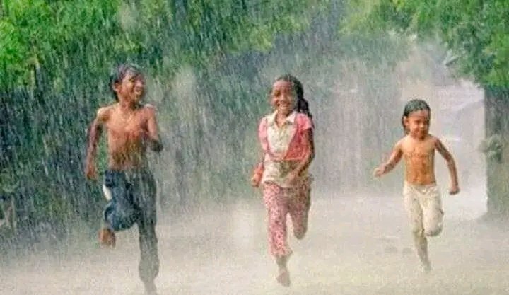 #Assalamu_Alaikum
जिंदगी हसीन है किताबो में पढ़ा हमने
बचपन गुजरने के बाद नही 
देखा हमने...!!!
Good morning🌞