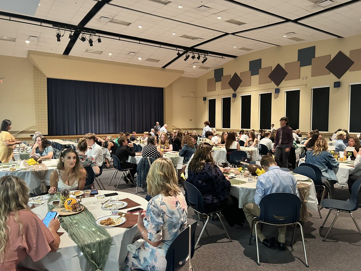 We had an awesome night at the 2025 Mother/Son Banquet! Thanks to Hahn and Sons Catering for catering the event!