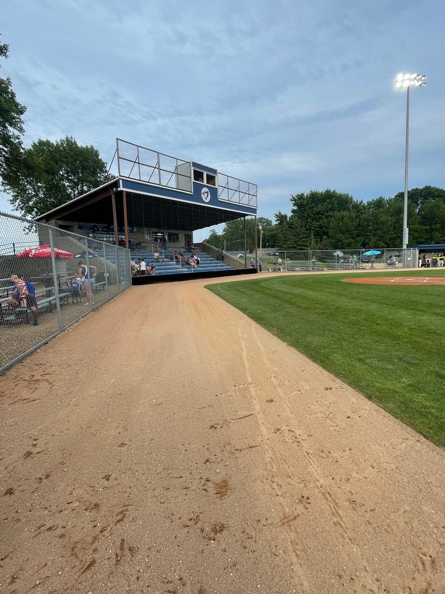 Delano Athletics vs the Plato Blue Jays in a CRVL Class B finale! Adam Prehn vs. Nick Hays on the mound.
#mcc #CRVL