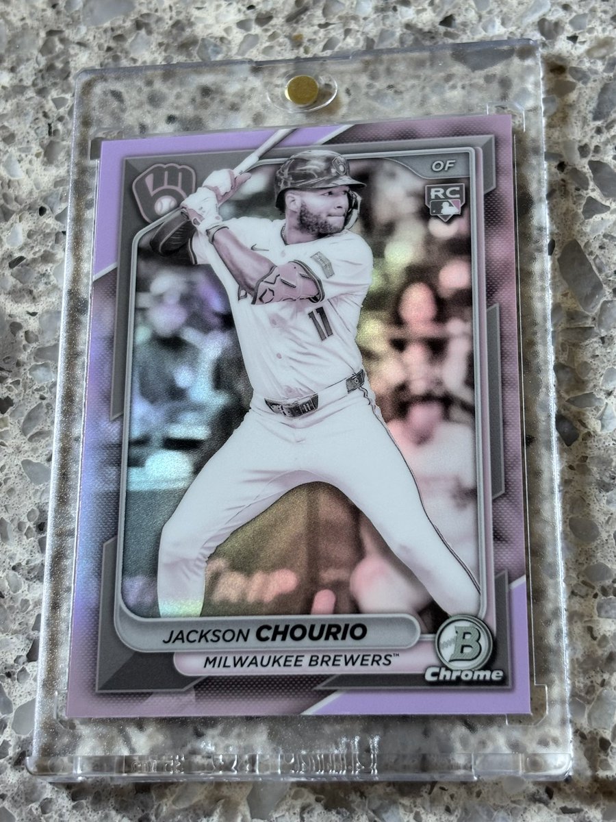 Mike__McKenna's tweet image. Another fun pickup from today is this Jackson Chourio 2024 Bowman Peal Refractor SP RC 🔥
Oh, and he hit a 💥💣 today too!