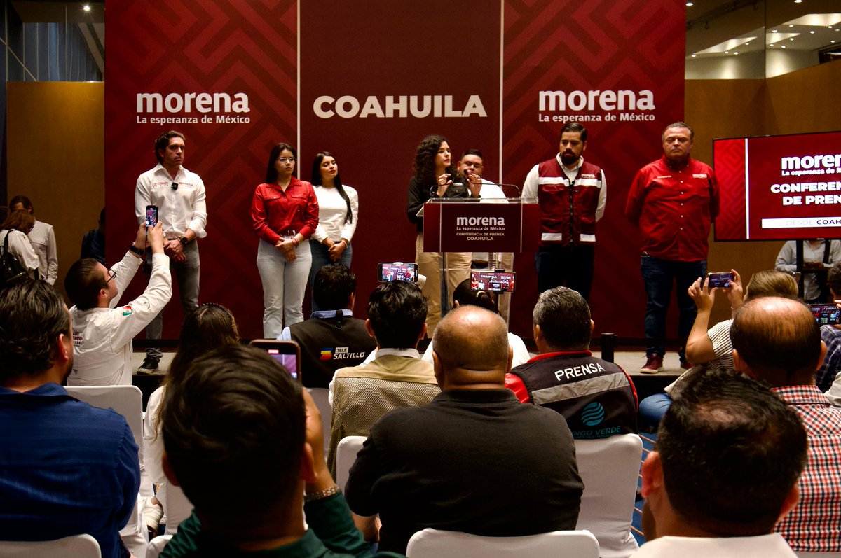 PartidoMorenaMx's tweet image. Hoy acudimos a la segunda entidad, como parte de la gira nacional del CEN de Morena: Coahuila 🤠
La Presidenta Nacional, @LuisaAlcalde, habló sobre la implementación en cada uno de los municipios de los acuerdos logrados durante la 8va Sesión Extraordinaria del Consejo Nacional.…