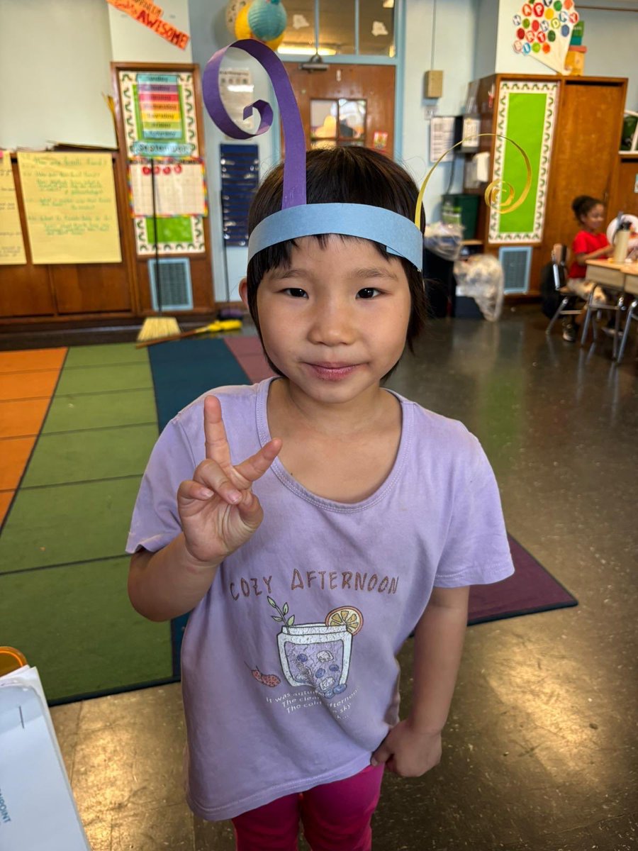 Commonpoint at PS 188 went around the world celebrating the cultures of our diverse community and beyond. Students explored their neighborhoods, shared what they love about who they are, where they come from, and where they live. A beautiful celebration of identity and belonging!