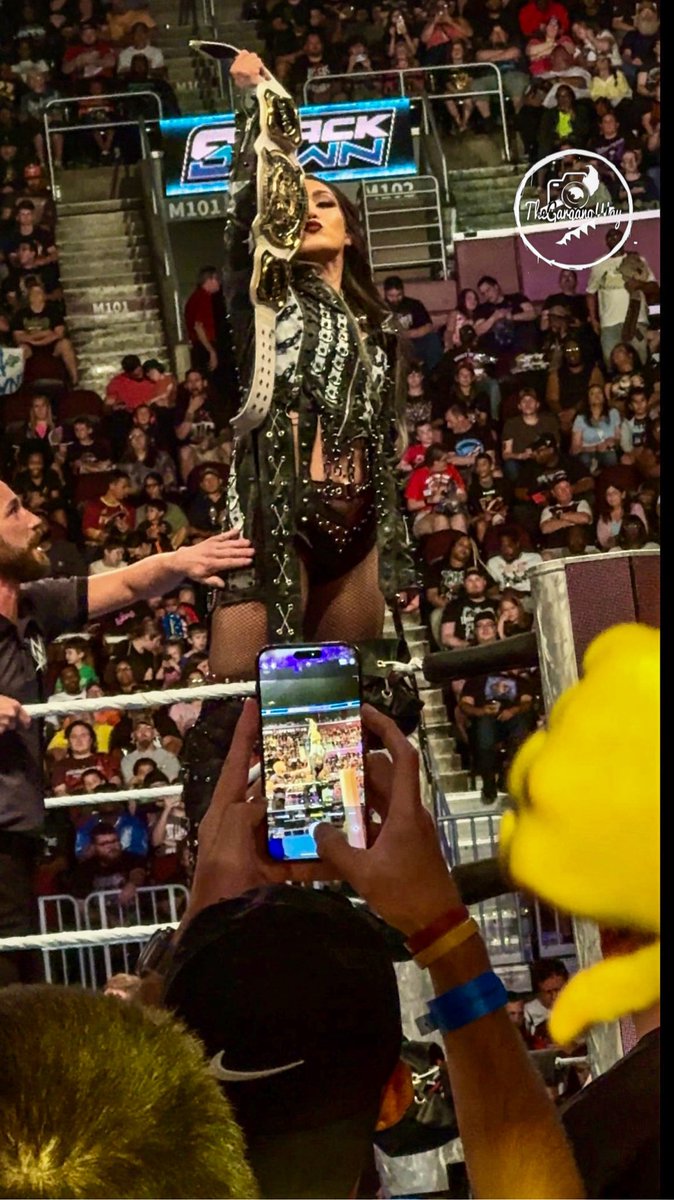 TheGarganoWay's tweet image. Roxanne Perez, the star that you are 🤩 #SmackDown