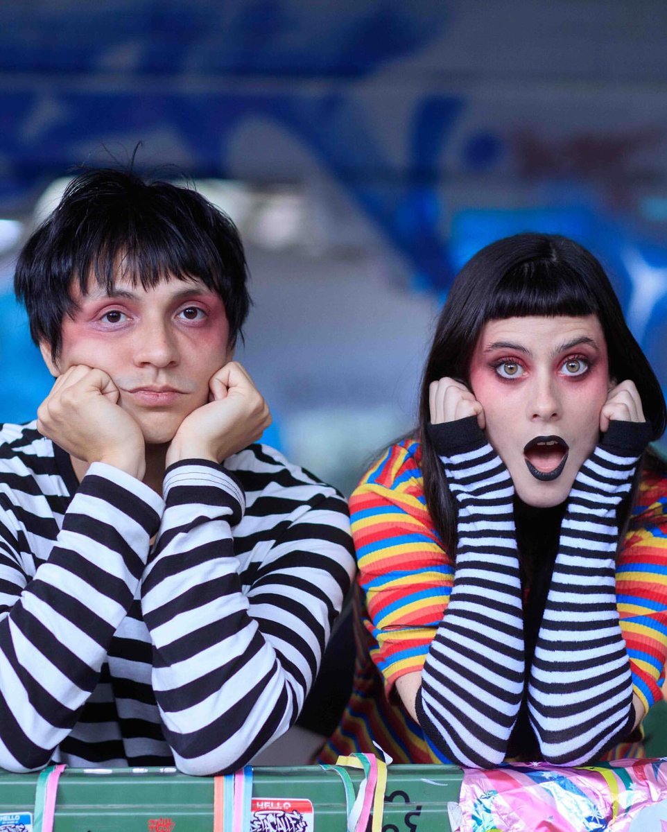 ⚠️ ERROR 404 TOUR ha comenzado 🎈🖤
Malcriada llevará su glitch emocional por México y, por primera vez, a EE.UU. 🎭🍬✨
La despedida será en el <a href="/LunarioMx/">Lunario</a>, CDMX.
Más fechas pronto… 
🎫 linktr.ee/malcriadamusic

#Error404Tour #Malcriada #Gira2025 #dreamcore #weirdcore