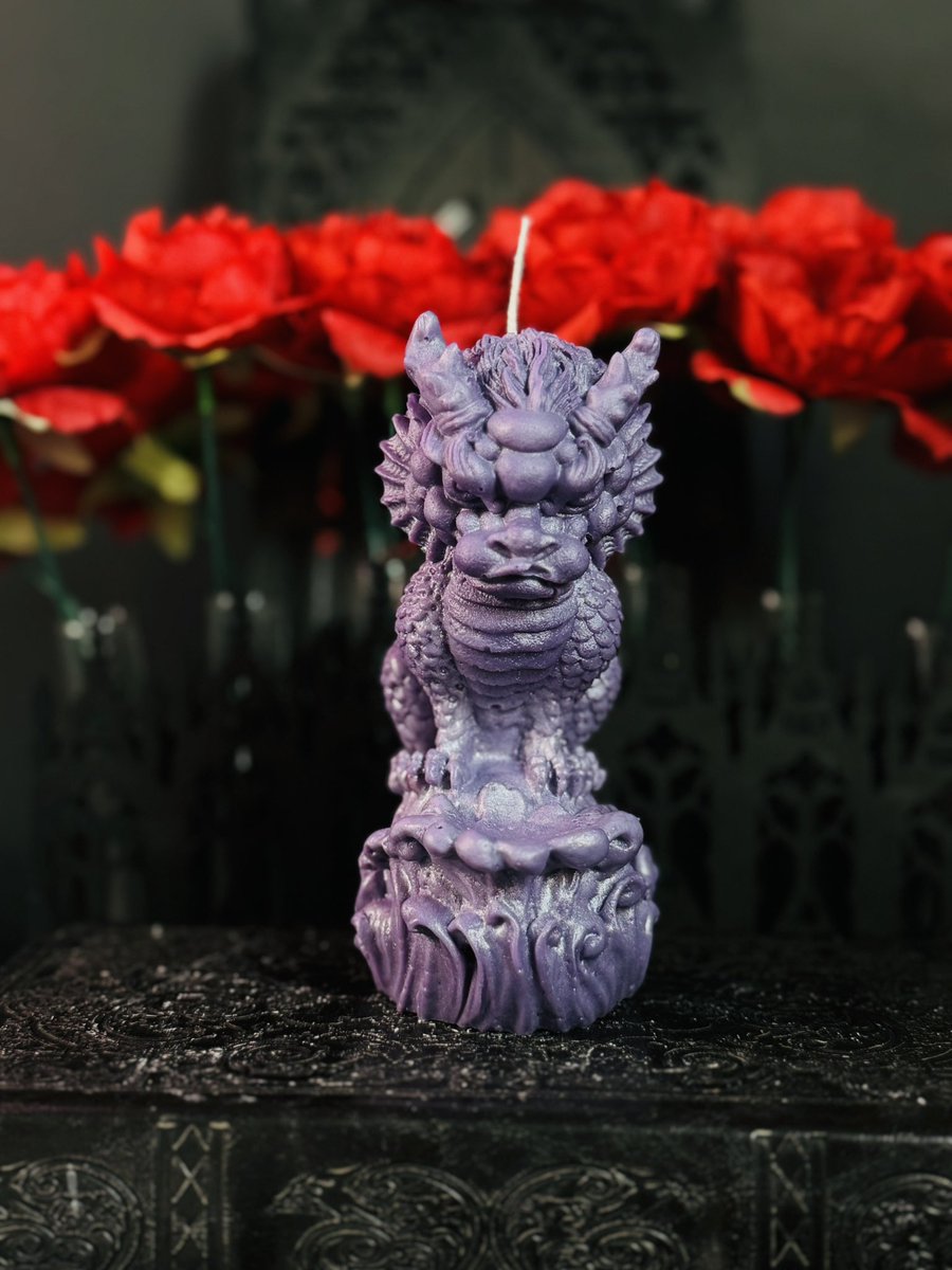 gothwickcandles's tweet image. New spooky mini drop now available on
🕸️ gothwickcandlesllc.etsy.com
#spookyszn #halloweencandles #GothDecor #snakes #skulls #Cauldron #Gargoyle