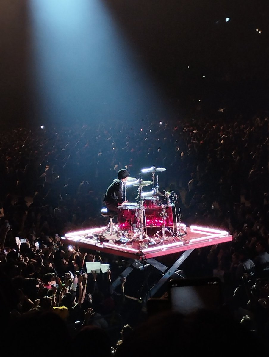 dann ⊬ lvs minho; saw tøp & p1h tweet media