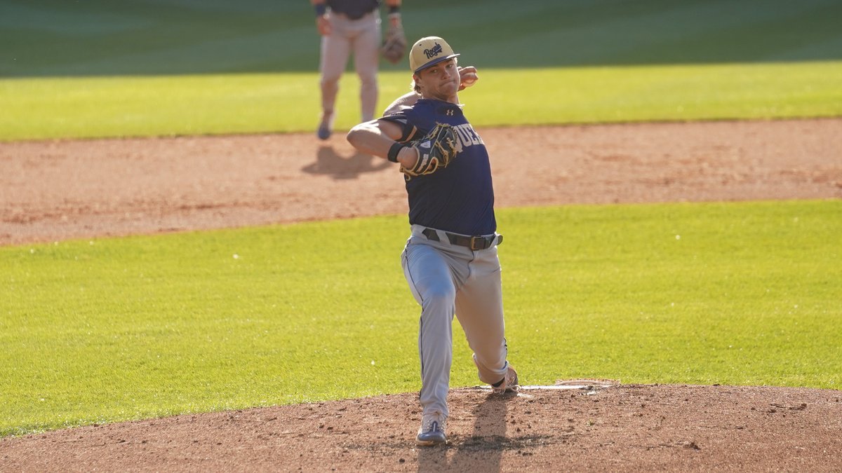 Queens_Baseball's tweet image. Good luck to our guy @JoeyRuller this afternoon as he pitches for the Junction City Brigade in the NBC World Series (@NBCBaseball). Fans can tune into the action at 12:00PM👇
📺tinyurl.com/y9ppwej9 (FREE)
#RoyalsRise | #QUeenCity | #MITA
