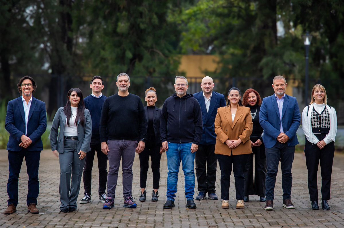 pcasna's tweet image. Con las ideas bien firmes🦁💜
En 3F reafirmamos nuestro compromiso en la Alianza La Libertad Avanza, para seguir defendiendo las ideas de la libertad y el modelo que viene transformando a nuestro Municipio: menos impuestos, incentivar inversiones y cuidar a nuestros vecinos💪🏼