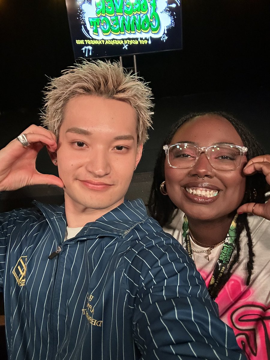 cheetahgrrls's tweet photo. maiija x psyfe meet up is so BUZZYYYYYYYY
#PCF_ForEVERConnect #PCFinAtlanta #PCFinATL #PSYCHICFEVER https://t.co/wBkKJlBwmg