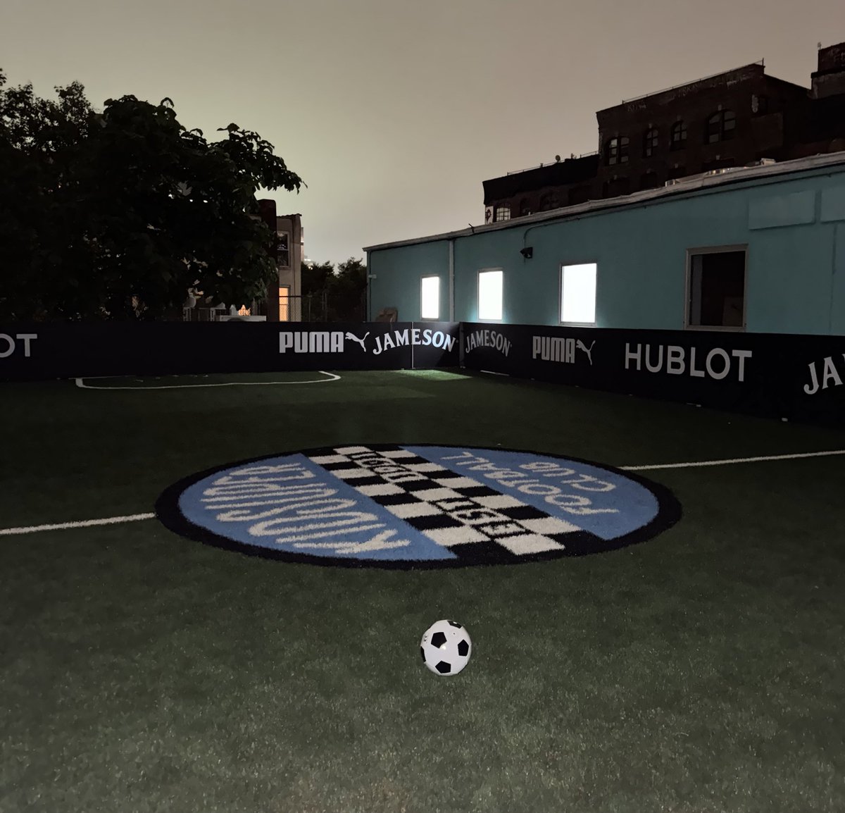 is__thinking's tweet image. The plan is simple ⚽️🌐
1. Get the field
2. Build the KSFC Brand
3. Start the KSHQ Roof League
4. Formulate the KS Academy
5. Become a real licensed club
6. KSFC Members buy "real" team in lower division but in popular country/city
