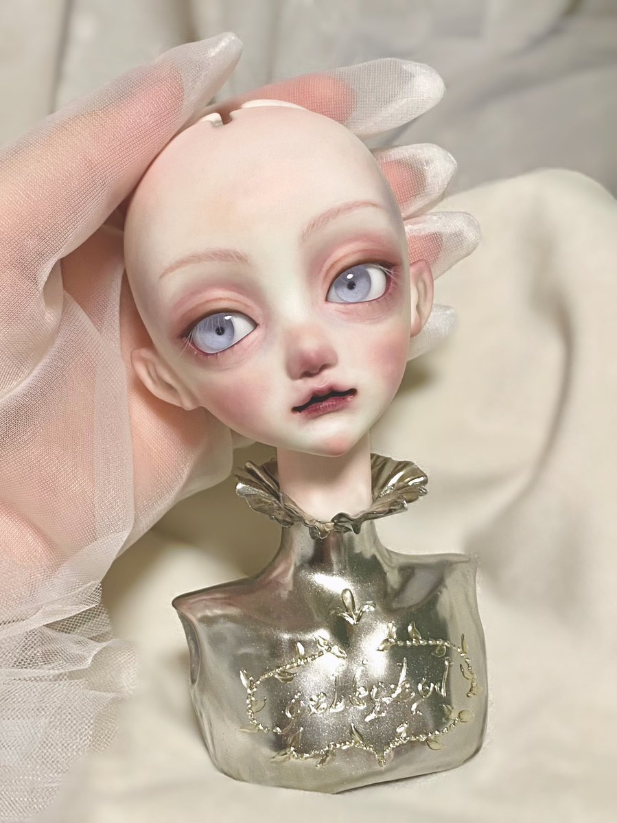 yanpuppe's tweet image. アナログで作った人形の顔の造形がまじで良い