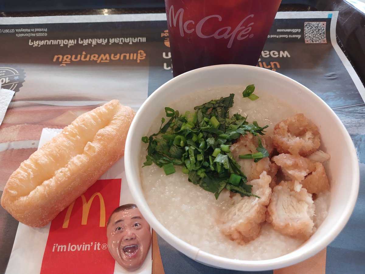 takum_bkk's tweet image. おはメタル🤘
タイのマックドはおかゆがあるよ