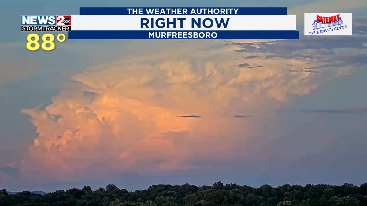 DavisNolan's tweet image. JAMESTOWN in Fentress County has had several storms today. This one makes for a pretty picture near sunset from 75 miles away in Murfreesboro!