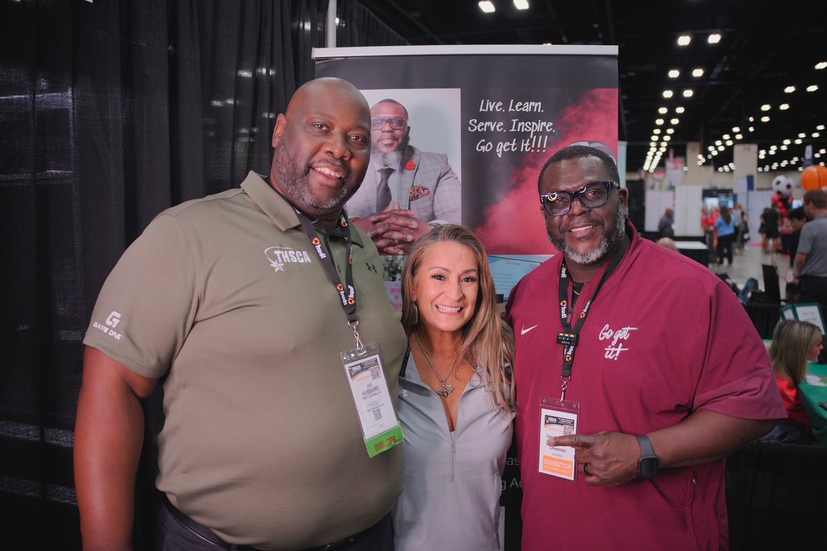 Such an amazing time with two of my faves! I love &amp; appreciate sharing leadership gems… Anything to make us better for our kids! <a href="/joehubb74/">Coach Hubb</a> <a href="/ChipBaker19/">Chip Baker- The Success Chronicles</a>