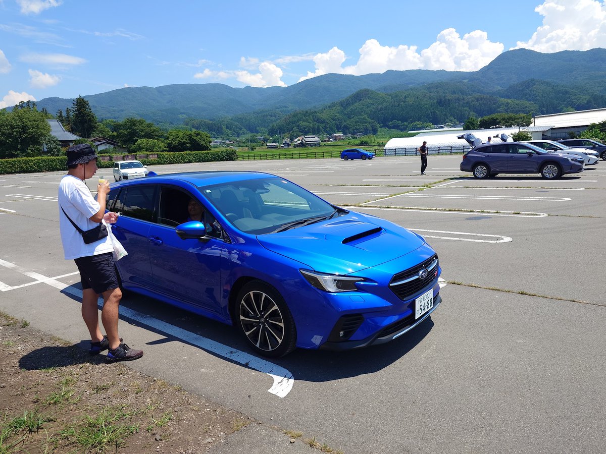 takano_mario's tweet image. FA24ターボ搭載のレヴォーグSTI Sport R EX、久々に乗ったらエンジントルクの厚さとミッション制御の絶妙ぶりが痛快でした。加速の仕方に上質感があるし、価格的フラッグシップに相応しい車格があると再認識🔥
最新型のドライブモードセレクトはe-Tune的にキャラ変の幅が広く熟成も実感したです✨