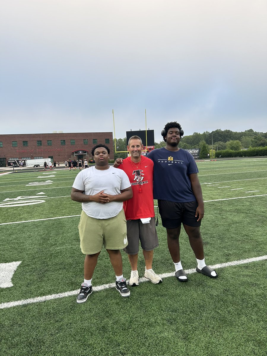 Jaheer Foucault ππΉ (@foucaultjaheer) on Twitter photo With the one and only legend <a href="/johnandkim2009/">John Thompson</a> today ππ«‘ With the one and only legend <a href="/johnandkim2009/">John Thompson</a> today ππ«‘