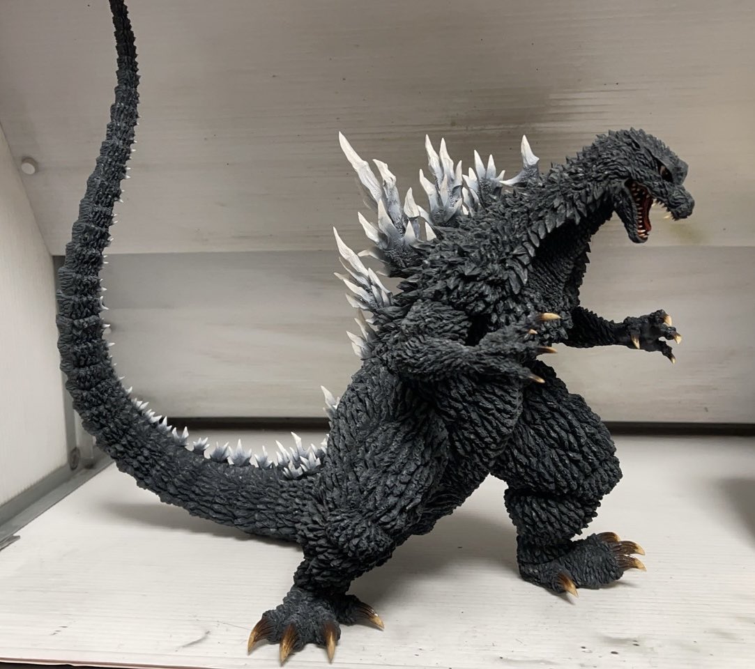 大戦争ゴジラレジンキット完成品です、間違えたら申し訳ございません。 Yahoo!オークション -「ゴジラ ガレージキット 完成品」(ゴジラ