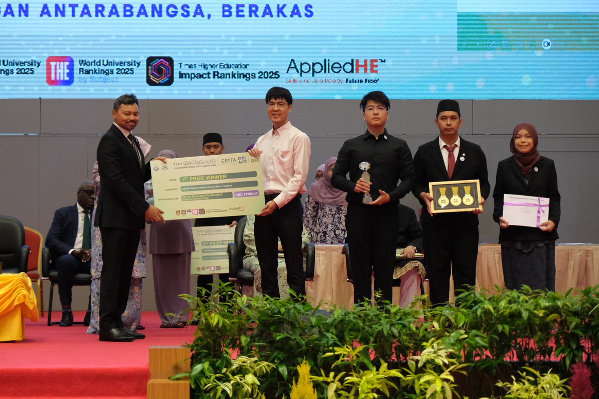 NTUsg's tweet image. Rewriting foundational rules: For turning marine clay into a low-carbon, “just-add-water” cement alternative, a team of #NTUsg researchers has clinched 1st Prize (ASEAN Category – New Invention & Innovation) at the 2025 Crown Prince CIPTA Awards in Brunei. Their invention —…