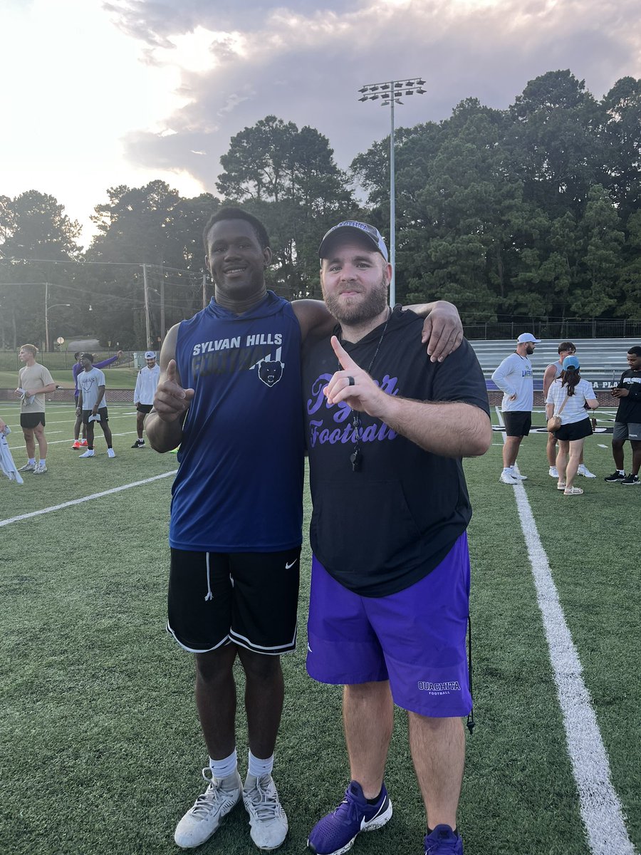 Kaedon Curtis (@kcurtis2026) on Twitter photo Had a excellent Camp at @OuchitaFB to end off summer and head into Fall Camp! <a href="/CoachCarsonFB/">Brady Carson</a> <a href="/SHBearsFB/">Sylvan Hills Bears Football</a> <a href="/CoachBHood/">Braden Hood</a> <a href="/MarkKelley33/">Mark Kelley</a> <a href="/Coach_R_Ham/">Coach Hamilton</a> <a href="/CoachZackGoodFB/">Zachary Good</a> Had a excellent Camp at @OuchitaFB to end off summer and head into Fall Camp! <a href="/CoachCarsonFB/">Brady Carson</a> <a href="/SHBearsFB/">Sylvan Hills Bears Football</a> <a href="/CoachBHood/">Braden Hood</a> <a href="/MarkKelley33/">Mark Kelley</a> <a href="/Coach_R_Ham/">Coach Hamilton</a> <a href="/CoachZackGoodFB/">Zachary Good</a>