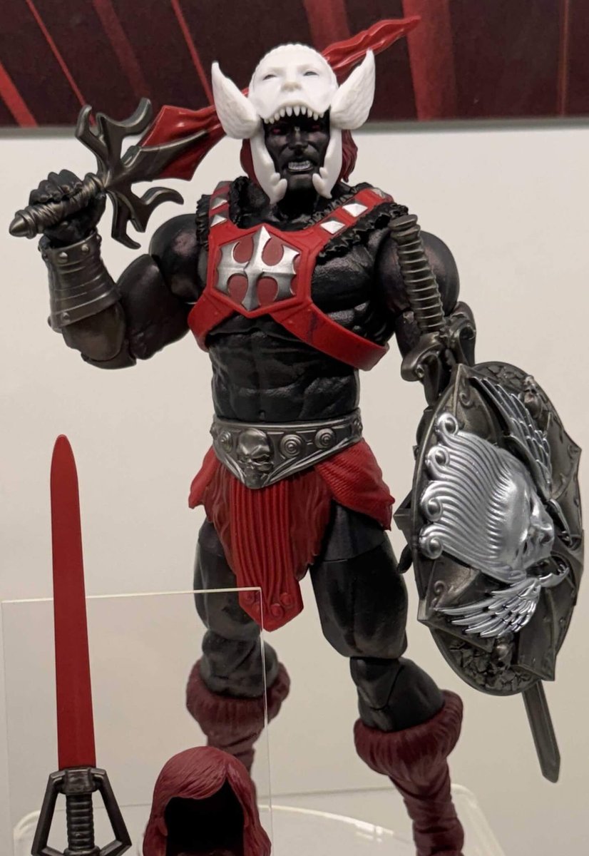 One of my favorite reveals. They went town on this guy.