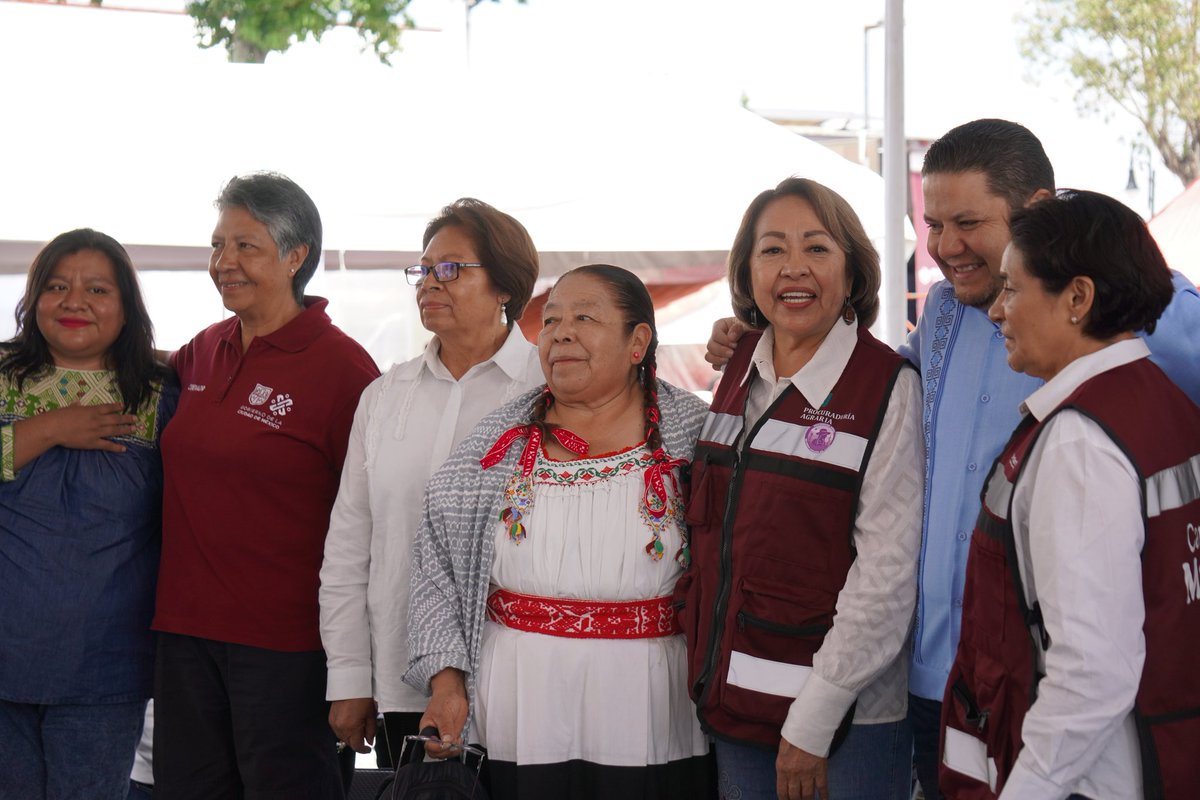 Procuraduría Agraria (@pagraria) on Twitter photo 📌 “Es hora de que las mujeres estén en el censo como titulares de derechos agrarios”, afirmó la representante de la <a href="/PAgraria/">Procuraduría Agraria</a> en la #CDMX, Esperanza Villalobos Pérez. 🤝
⚖️ La Caravana para Mujeres en la Propiedad Social inició con fuerza en la alcaldía Milpa Alta de la #CDMX, 📌 “Es hora de que las mujeres estén en el censo como titulares de derechos agrarios”, afirmó la representante de la <a href="/PAgraria/">Procuraduría Agraria</a> en la #CDMX, Esperanza Villalobos Pérez. 🤝
⚖️ La Caravana para Mujeres en la Propiedad Social inició con fuerza en la alcaldía Milpa Alta de la #CDMX,
