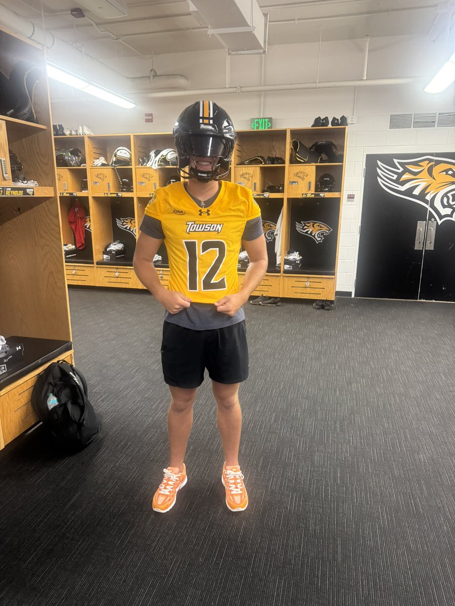 JaydenMaples1's tweet image. Thank you @CoachNeugs1288 and @Towson_FB for the great visit and experience! 
@TowsonU @TowsonTigers @coach_isom60 @coachjwhoward @coachbirdwell @coach_oglesbee @CoachKeith11 @JLottScout @PeteShinnick @Nicholas_Thorn2 @WakelandFTball