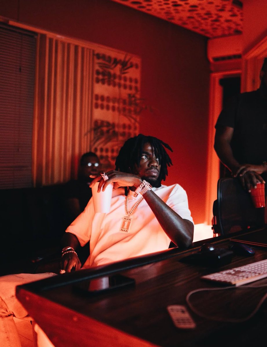 Are you here for an Alkaline and Intence collaboration?