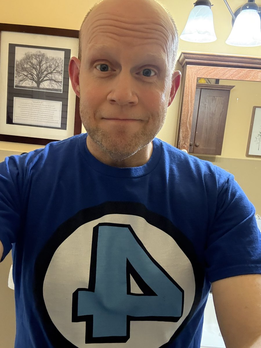 RickLeeJames4's tweet image. So great! What a Summer! Superman and Fantastic Four and both of them are good. Really good.