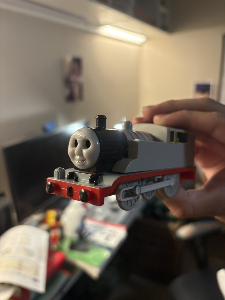 Festive_E4's tweet image. Idk
