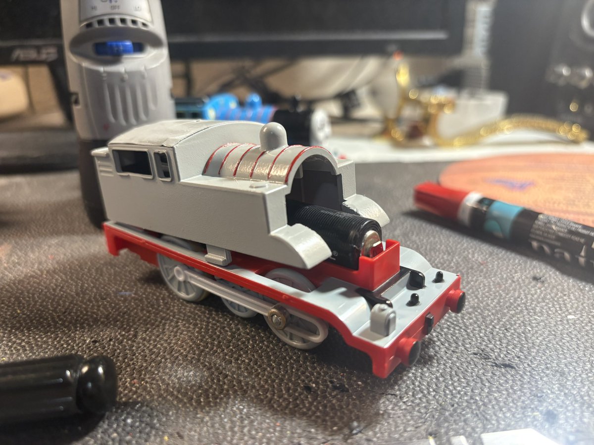 Festive_E4's tweet image. Idk