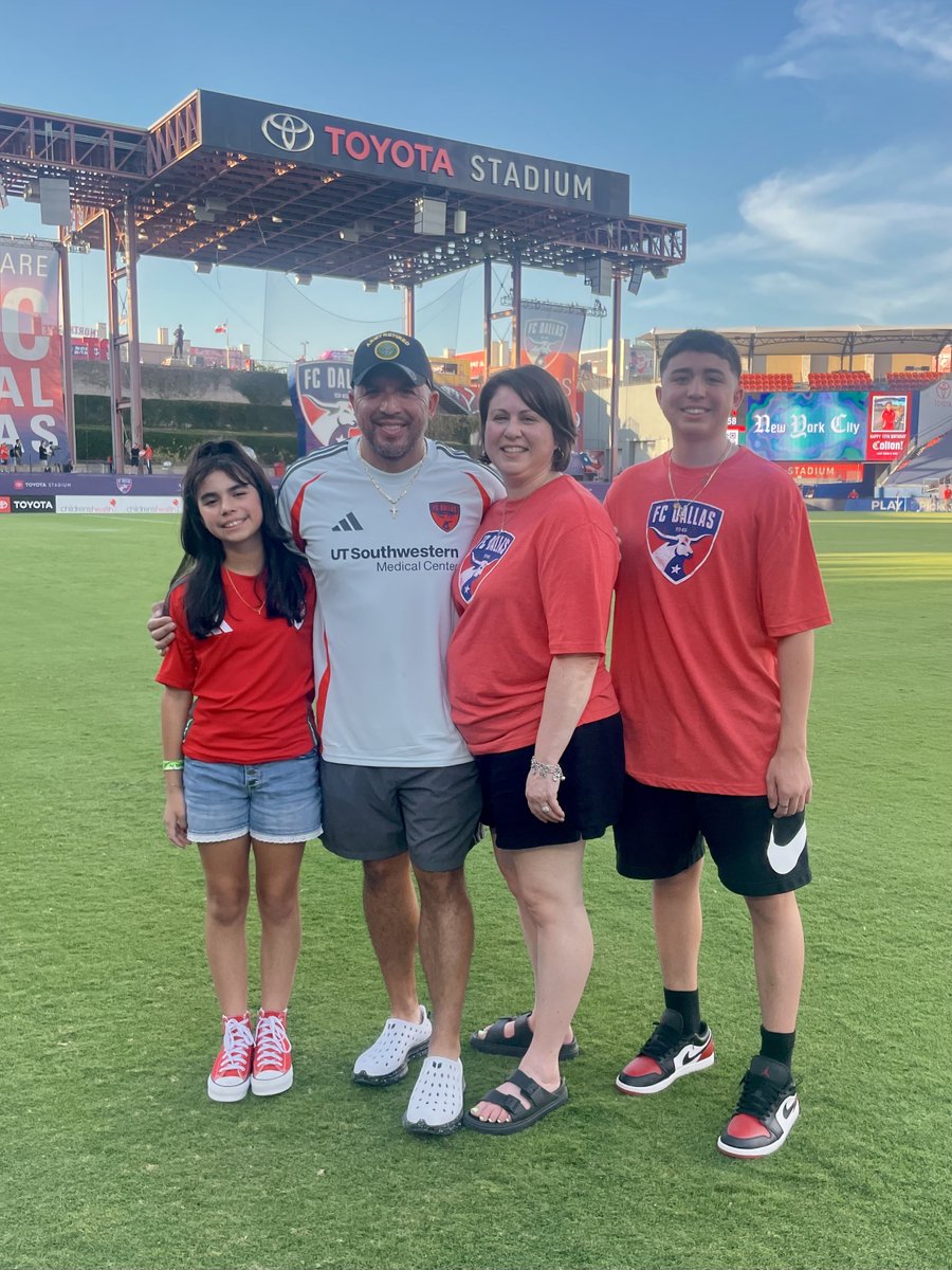 FCDCommunity's tweet image. Our @Toyota Hero of the Match is Jose Mejia! Jose proudly served over 20 years in the United States Army within the Military Police Corps, retiring at the rank of Sergeant First Class. He is a two-time Iraqi combat veteran and a recipient of the Bronze Star Medal.
Thank you for…