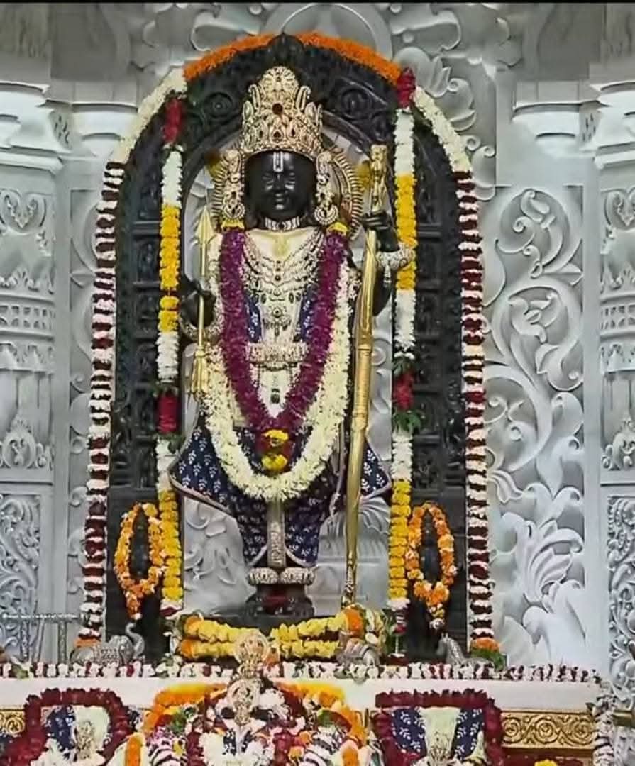 Gpyadav315's tweet image. दशरथ महल के करीब रहने वाले “पलटू बनिया” को ‘बालक रूप’ में भगवान के दर्शन कैसे मिला !
भक्त और भगवान की रोचक कथा अंत तक जरूर पढ़ें और सुरक्षित कर लें!
👇