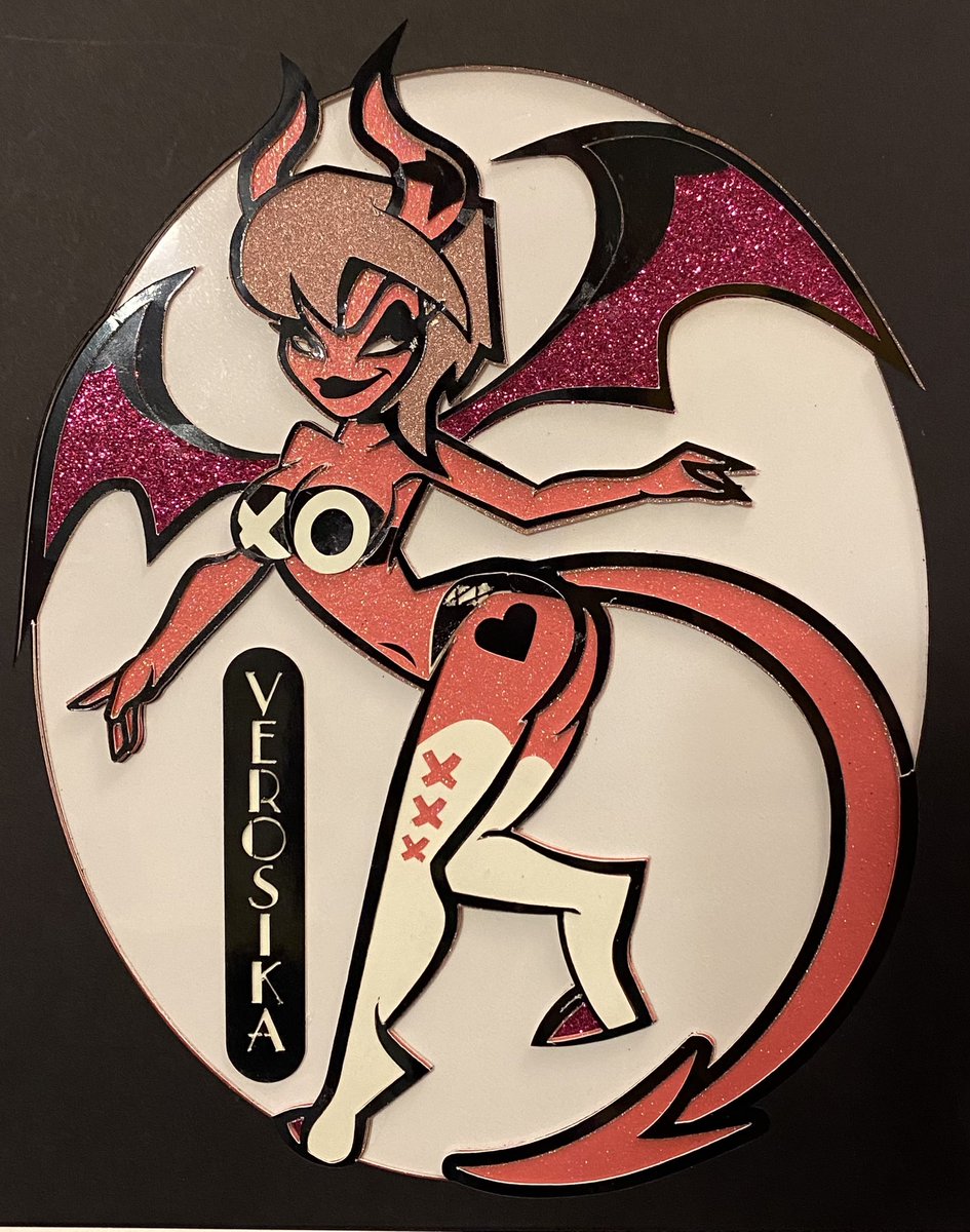 SamohtLion's tweet image. Verosika Mayday is here to steal hearts and spotlight 🔥 This glittery layered paper craft captures her devilish charm, sultry power, and glows in the dark — perfect for fans of Helluva Boss and queen demons alike 👠💄 #HelluvaBoss #VerosikaMayday #HazbinHotel #PaperCraft…