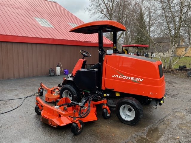 turfnet's tweet image. For sale: 2015 Jacobsen R311-T: 2015 Jacobsen R311-T - 22900.00 For more information please call or text Justin at (716) 574-4248 Quality used 2015 Jacobsen R311-T Rotary Mower for sale. At UGATE, we offer many makes and models of used golf course… dlvr.it/TM6x7w