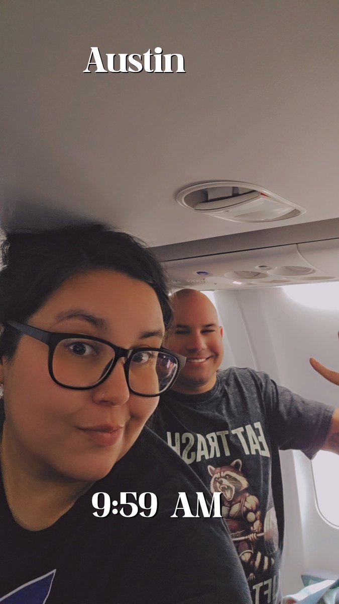TheHelloSweetie's tweet image. Boy, do I have a story for yall on this trip from Hawaii to texas 🤠 unfortunately it&apos;s gonna have to wait until I stream again next week 😘🤣
