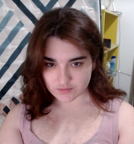 clarinhes's tweet image. VOCÊ SABIA? "melhor escova de cabelo da comunidade" já foi considerado entre as categorias do #D20Awards, mas a ideia foi abandonada porque não queriam ver a clarinhes ganhando prêmio