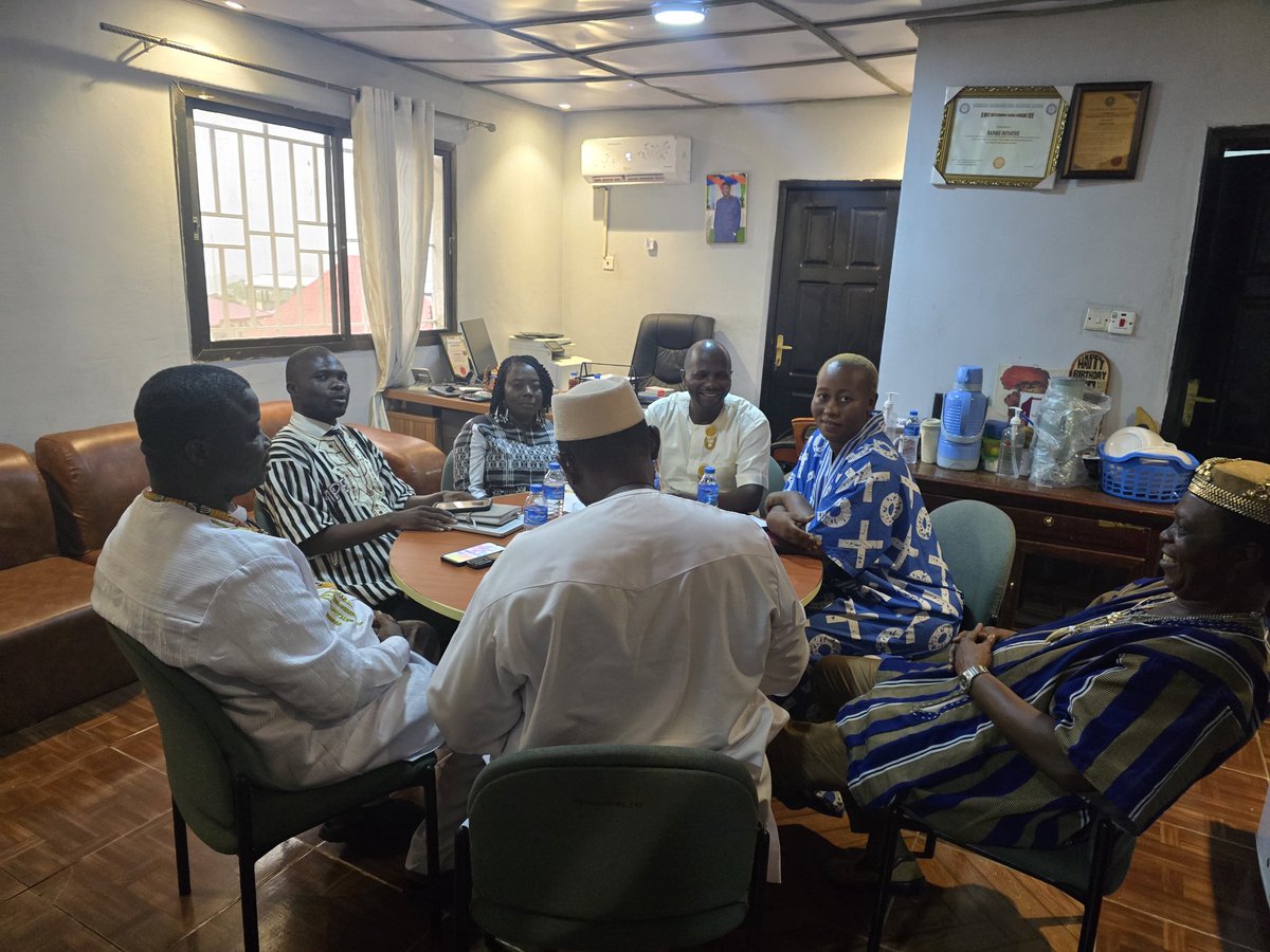 Today, we were honoured to host members of the Council of Paramount Chiefs at Rainbo. Discussions focused on strengthening GBV referrals, signing an MoU, and expanding Rainbo’s services across all chiefdoms. The Chiefs praised Rainbo’s work supporting survivors and commitment.