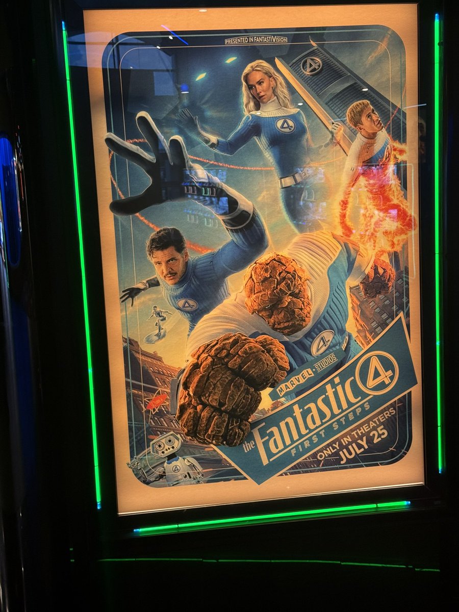NerdGamer91's tweet image. Im back and OH MY GOD. #Fantasticfour is literally the best movie of the summer this month. This is our fantastic four. Pedro nailed it it as reed. Vanessa and joseph as sue and johnny is perfect. Ben and johnny bantering between them is perfect. Ralph Ineson as galactus was…