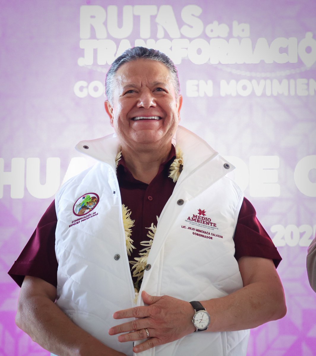 En #TepehuacánDeGuerrero, el gobernador <a href="/juliomenchaca_/">Julio Menchaca</a> anunció obras de pavimentación hidráulica, rehabilitación del sistema de agua potable, entregó apoyos para personas productoras del campo, como semilla de maíz y aves de doble propósito.