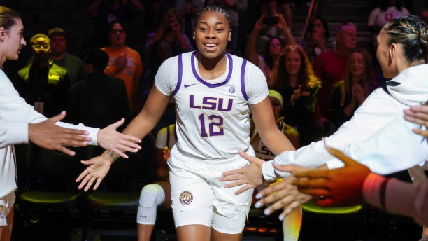 LSU Outlook🐯🔍

Projected Lineup:
PG: Kailyn Gilbert
SG: Mikayla Williams 
SF: Flau'jae Johnson
PF: Amiya Joyner
C: Kate Koval 

Key Bench Players:
Milaysia Fulwiley 
Grace Knox
ZaKiyah Johnson
Jada Richard
Divine Bourrage 

Ceiling: Final Four 
Floor: Sweet 16