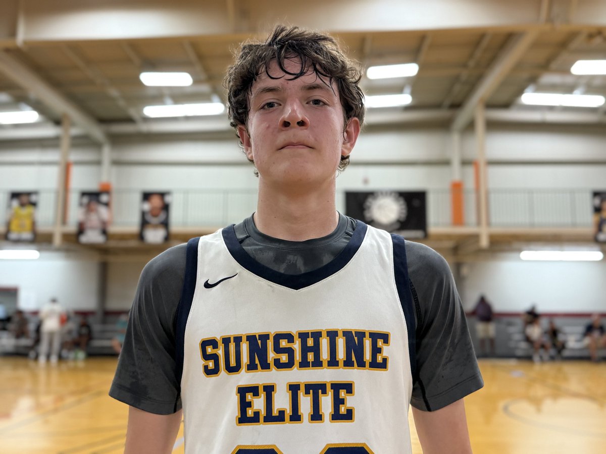 _joshtec's tweet image. Impressive start to the weekend for 2027 G Bryce Hoffert (@BryceHoffert). Has a great feel for where his teammates are when he has the ball in his hands and delivers on-target passes to set his guys up for easy buckets. Didn’t see him make an off pass or read. Savvy defender too.