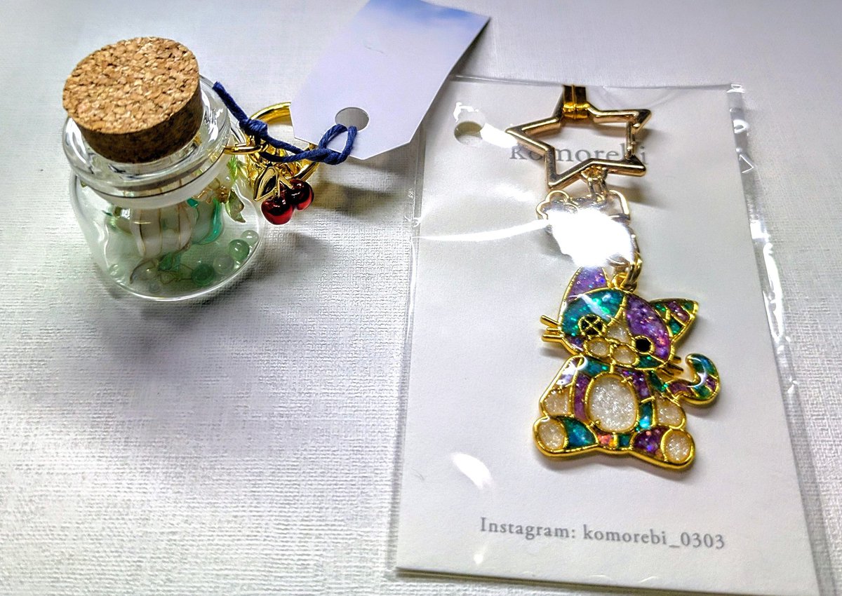 strelitzia__0's tweet image. 素敵な作品お迎えしました🎀
キーホルダーは一目惚れで🫶🏻💕
ループタイは可愛い過ぎて色違いで🌟
#CARAMEL_MUSEUM