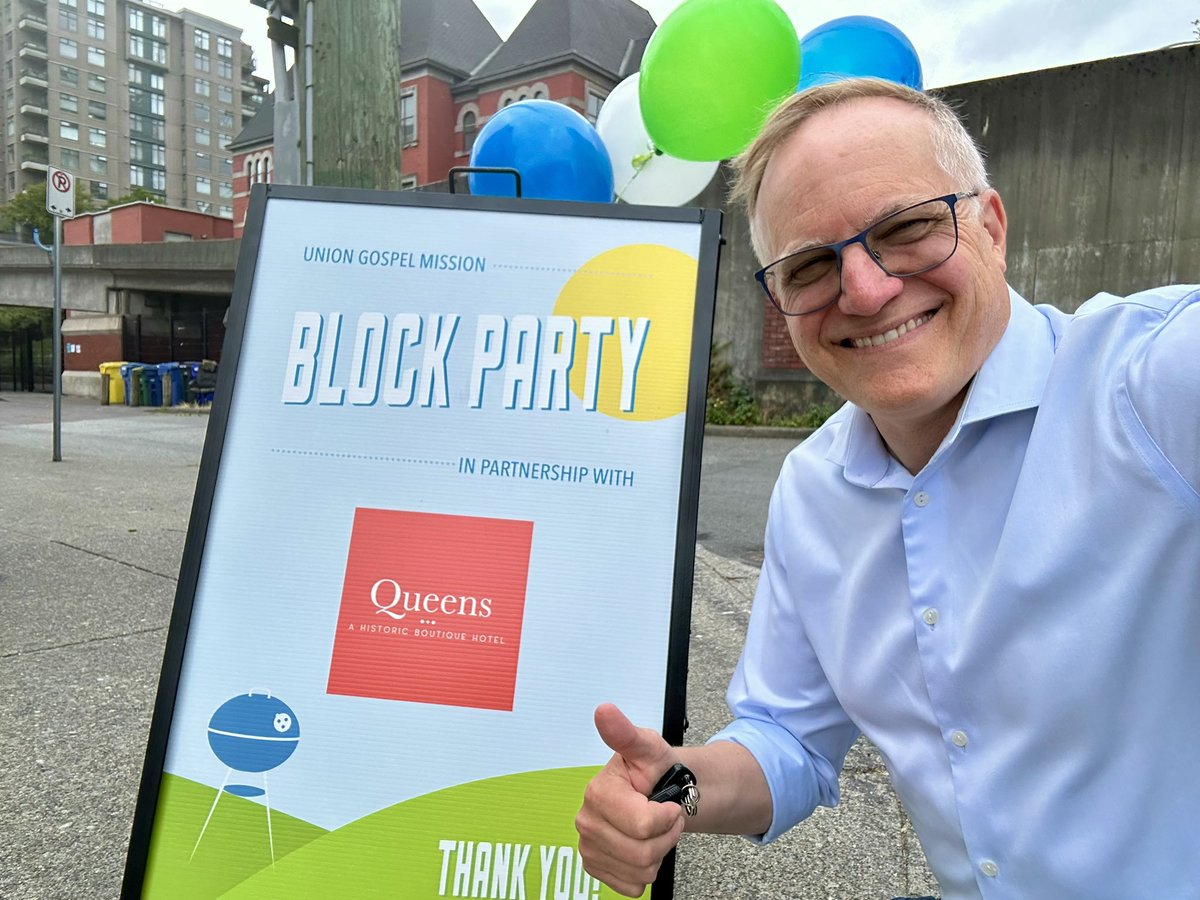 MPJulian's tweet image. Thank you to Union Gospel Mission in New Westminster for over 20 years serving vulnerable people. As support decreases and homelessness rises, I’m grateful to volunteer with UGM and proud to support their dedicated staff and volunteers making a difference.