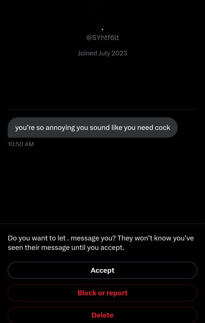 deluluboy2's tweet image. I got my first hate dm omggg