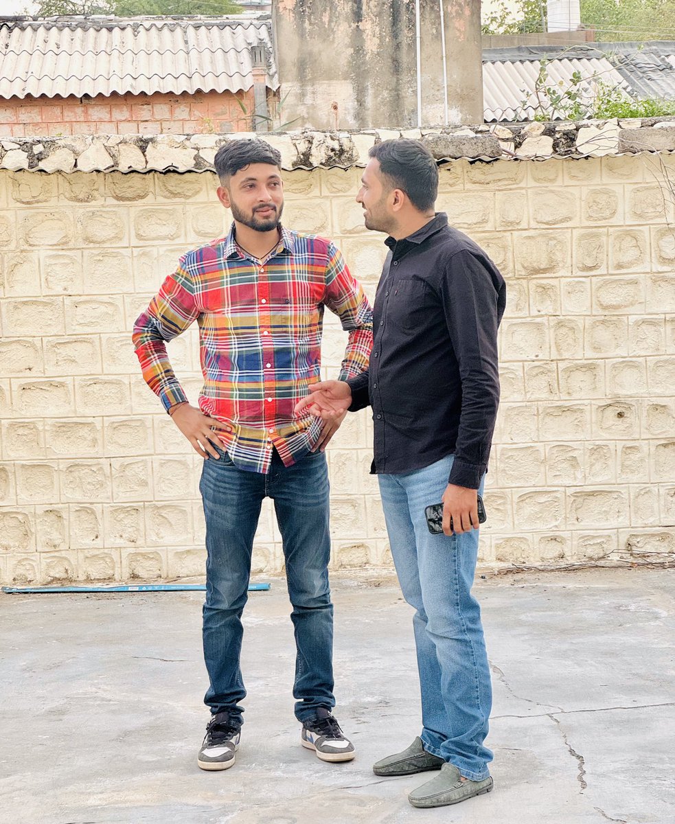 कुशल नेतृत्व कर्ता, संघर्ष के साथी, बड़े भाई <a href="/Barmer_Girdhari/">गिरधारीलाल चौधरी</a> जी को बालोतरा NSUI के ज़िलाध्यक्ष बनाये जाने पर हार्दिक बधाई एवं मंगलकामनाएँ….. 💐💐
