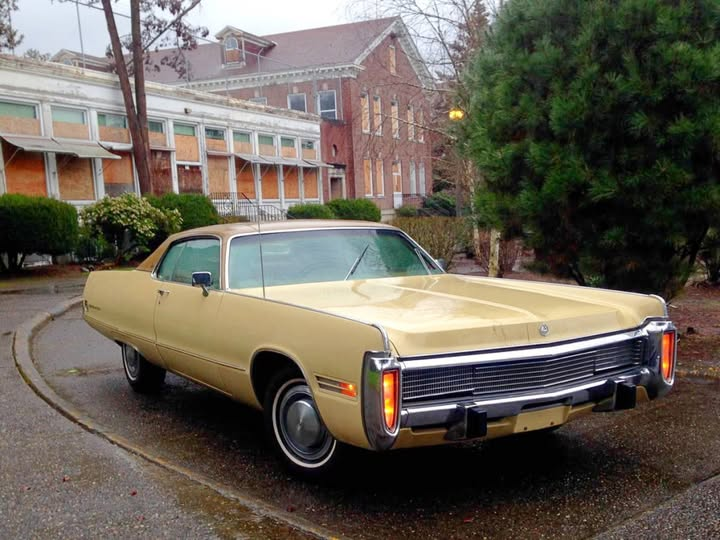 GunnarAslund's tweet image. Gott om utrymme.
1973 Imperial Coupe.