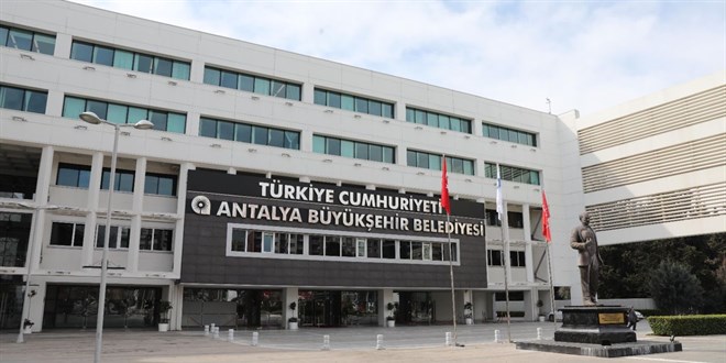 sendika_org's tweet image. Antalya Büyükşehir Belediyesi’ne ikinci dalga operasyonunda iki kişi tutuklandı
sendika.org/2025/07/antaly…