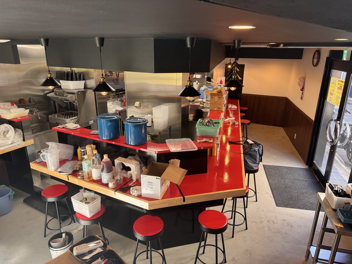 Takanome_OA's tweet image. 【ラーメン鷹の目江古田店】
いよいよ明日7/27(日)17:00オープンとなります
お客様をお迎えする準備を着々と進めております‼️
明日は是非ラーメン鷹の目江古田店にご来店ください🍜
皆様のご来店お待ちしております🙇♂️