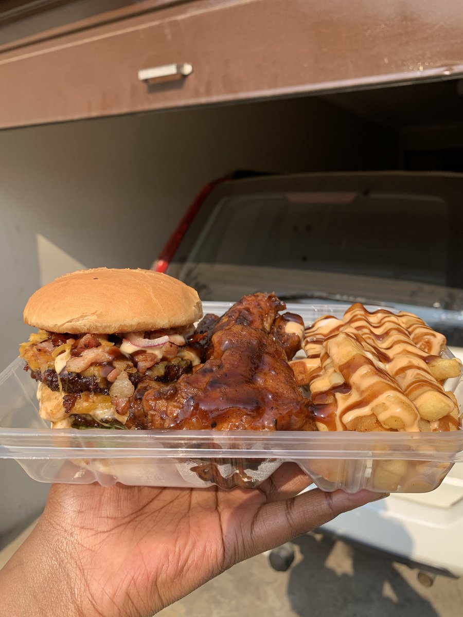 khensie_V's tweet image. Dumelang, Please take note of our updated menu we are open Monday til Saturday 11:30 til 18:00 No walkins, kindly order via WhatsApp 067108387, we’ve partnered with LT eats we now deliver In Randfontein Kindly please retweet 🤍